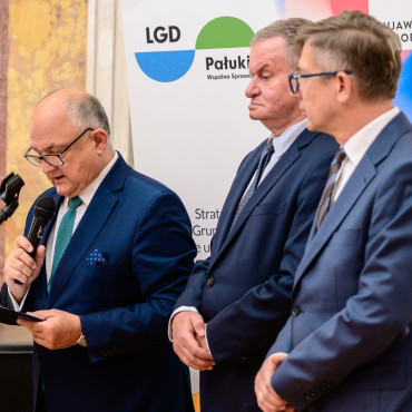 Trzy Pałace - Lubostroń